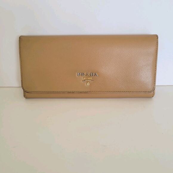 PRADA Vintage Saffiano Tan Beige Leather Logo Wallet Envelope Large Clutch Fair - Picture 1 of 12
